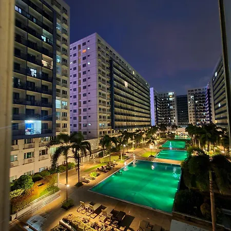 Nueve Staycation